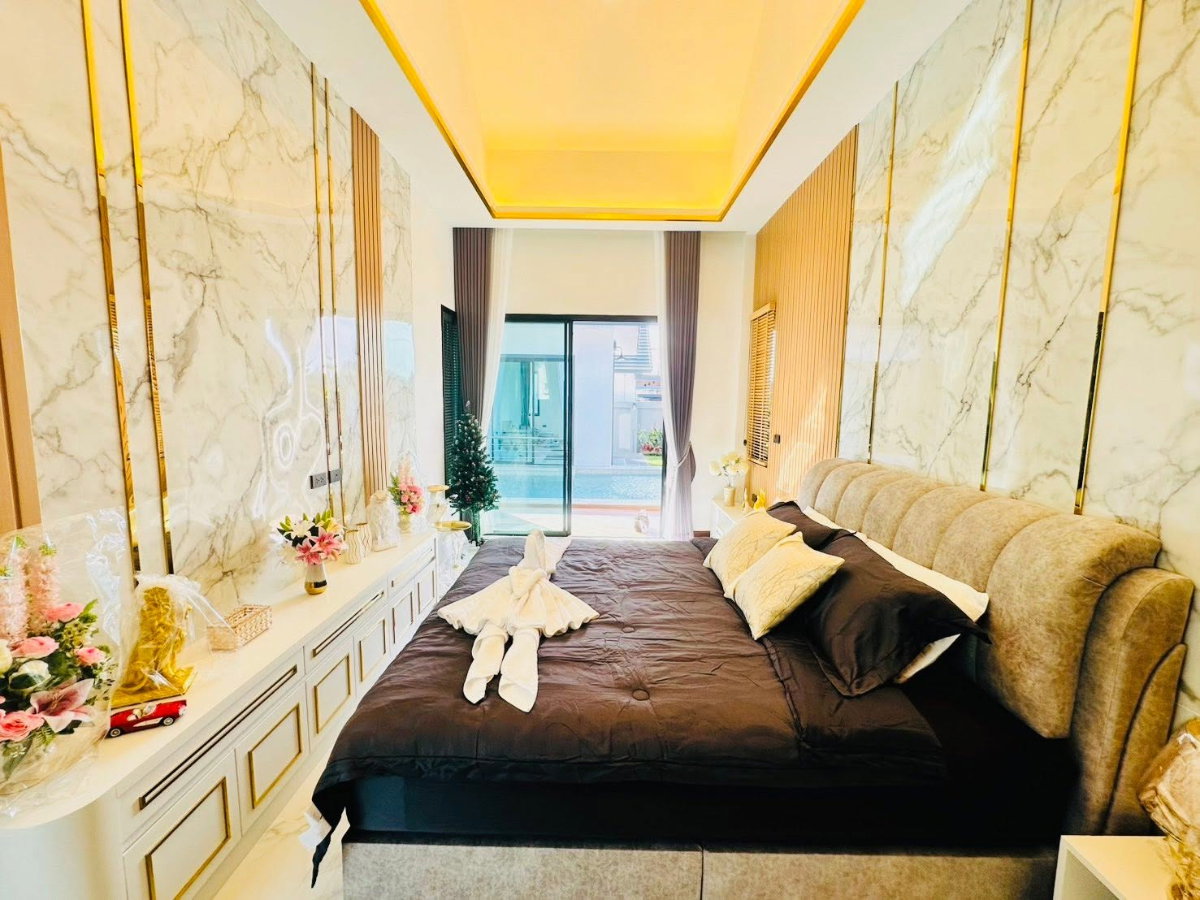 picture ðĨ For Sale Punnasuk Lakeside | Pattaya - 8/14