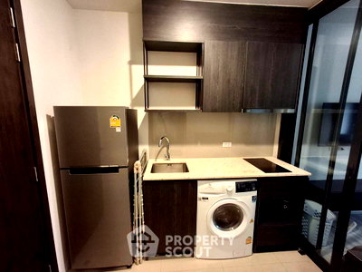 คอนโดให้เช่า : คอนโด 1-ห้องนอน ที่ เอ็กซ์ที ห้วยขวาง ใกล้ MRT ห้วยขวาง (ID 2066741)