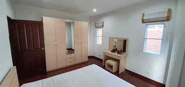 picture Spacious 2-Storey Detached House for Rent with Maid's Room - 23/28