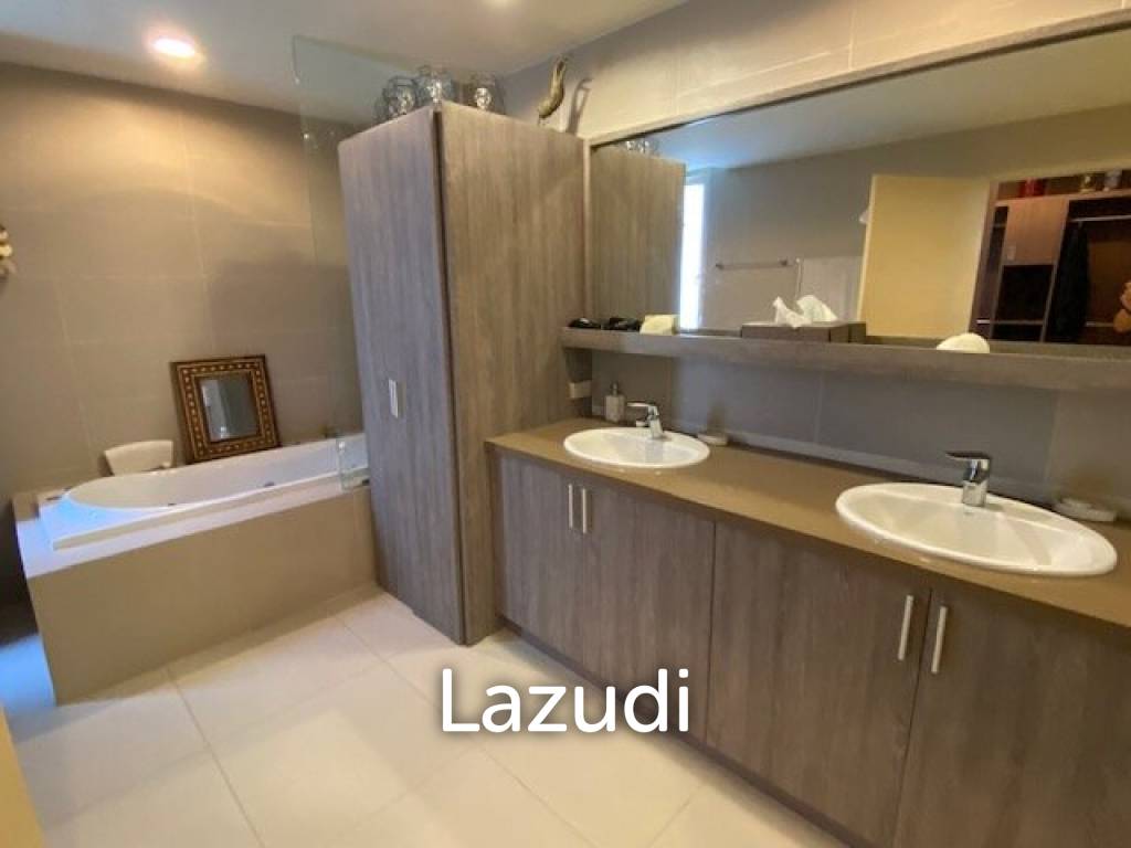 picture 4 Bedroom Beachfront Penthouse in Hua Hin - 10/17