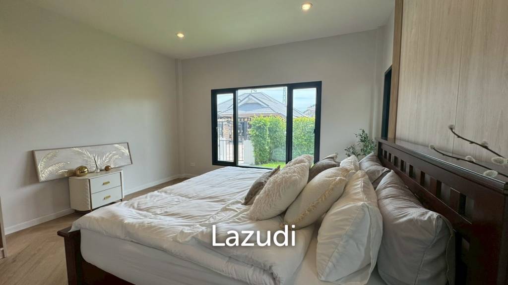 picture Charming 4-Bedroom Villa for Sale at European Thai House - 18/25