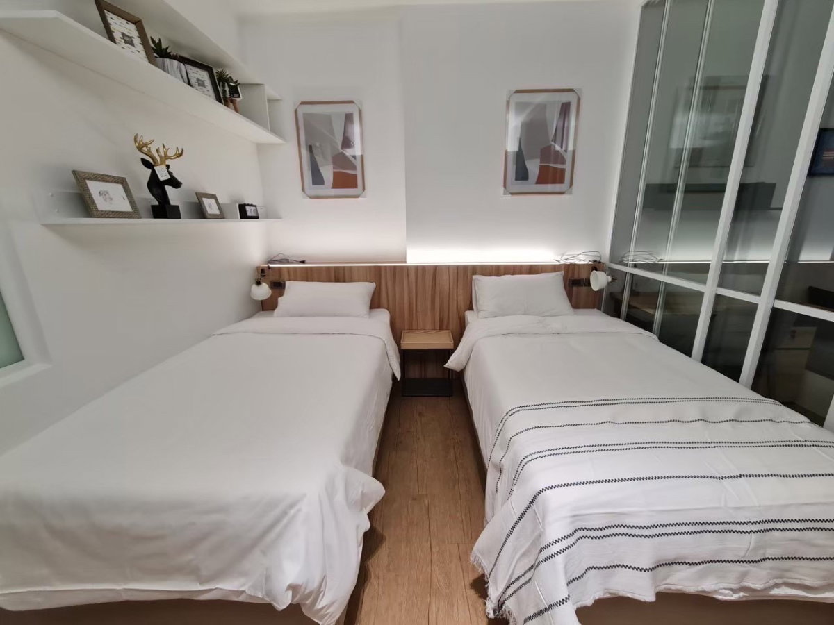 ถูกมาก ห้องสวย !! Triple Y Residence: 35 ตร.ม ติด Mrt สามย่าน วิวเมือง