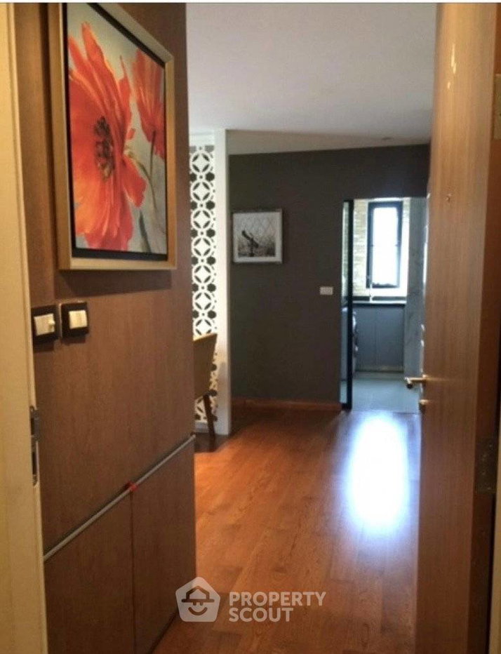 picture 1-BR Condo At Zenith Place Sukhumvit 42, 300m to BTS Ekkamai (ID 3071484) - 2/21