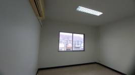 รูป ให้เช่าอาคารพาณิชย์ 3 ชั้น 5 ห้องทำงาน 5 ห้องน้ำ ติดเครื่องปรับอากาศทุกห้อง - รูปที่ 5/24