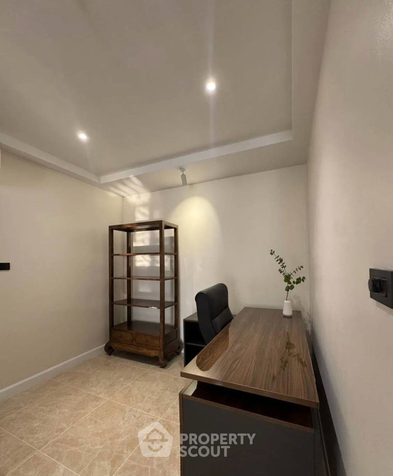 picture 2-BR 120 Sqm, High-Floor At The Waterford Diamond Tower, BTS Phrom Phong (ID 3073306) - 7/13