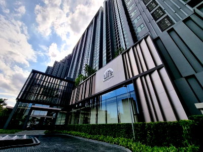 Condos for sale : A046402 Life Sathorn Sierra