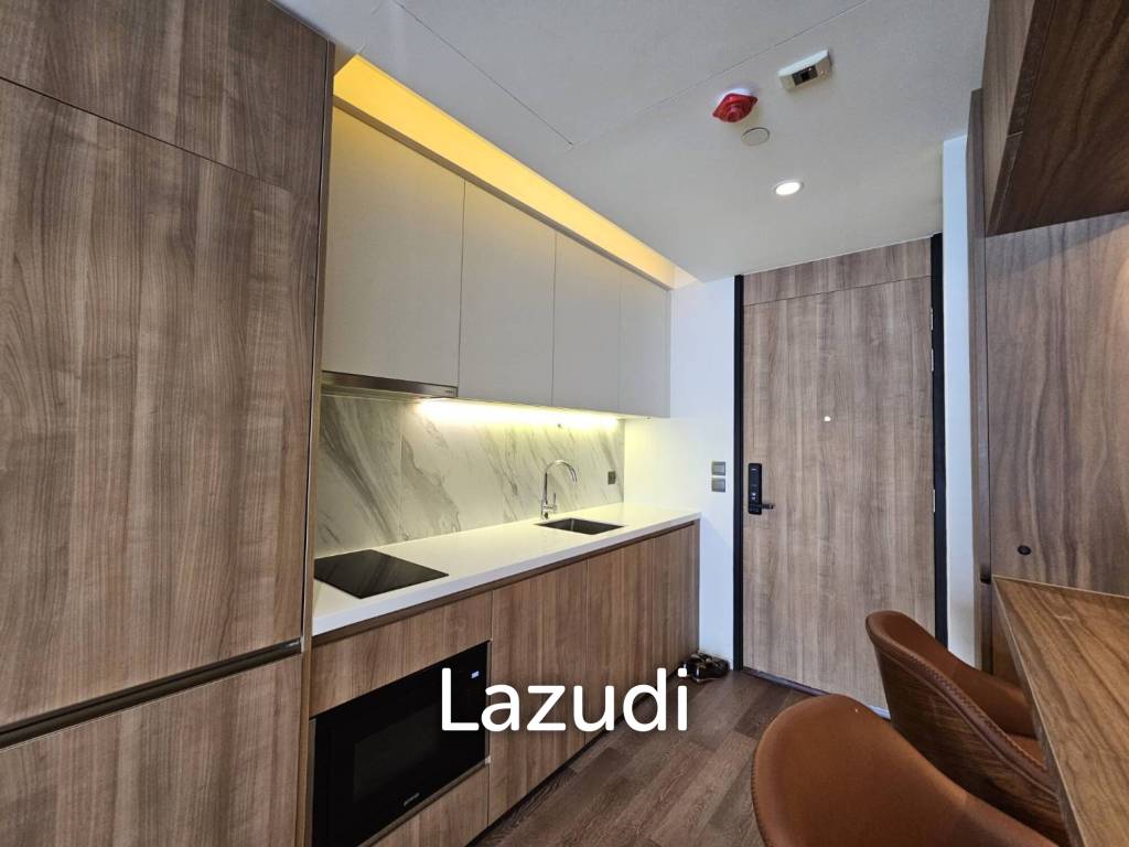 รูป 43 sqm modern 1 bedroom condo on 19th floor at MUNIQ Sukhumvit 23 Bangkok - รูปที่ 6/11