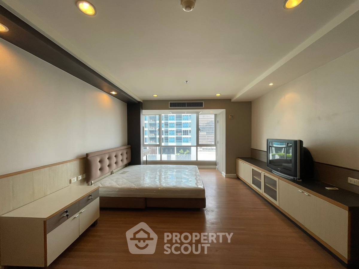 รูป คอนโด 2 ห้องนอน The Trendy Condominium ใกล้ BTS นานา 200 ม. (ID 515536) - รูปที่ 12/17