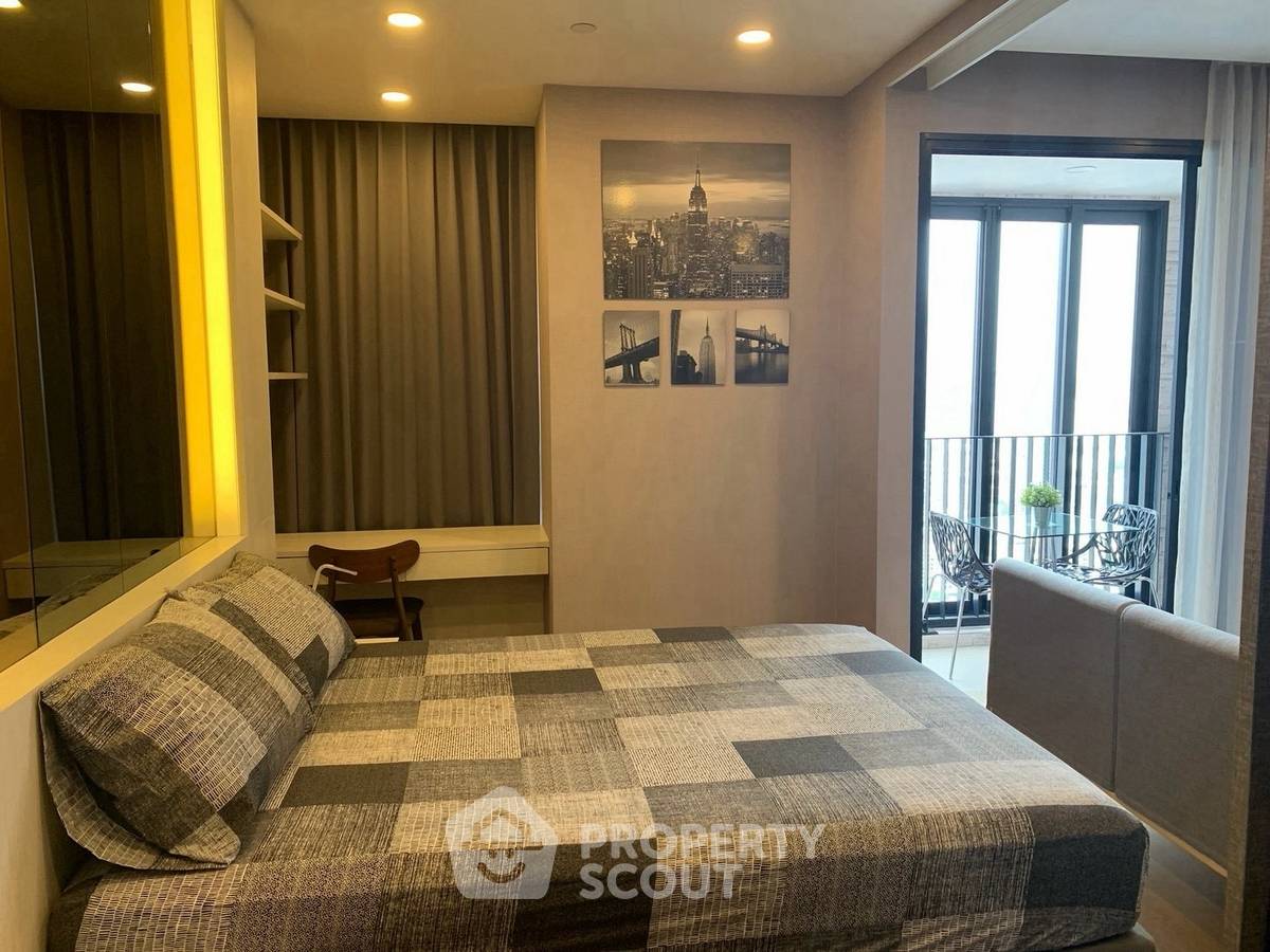 picture High-Floor 1-BR 34 Sqm At Ashton Chula Silom, 100m To MRT Sam Yan (ID 3072357) - 3/10