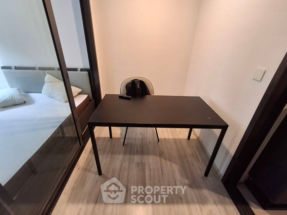 picture 100m To MRT Huai Khwang | 1-BR Condo At XT Huaikhwang (ID 2066741) - 8/13