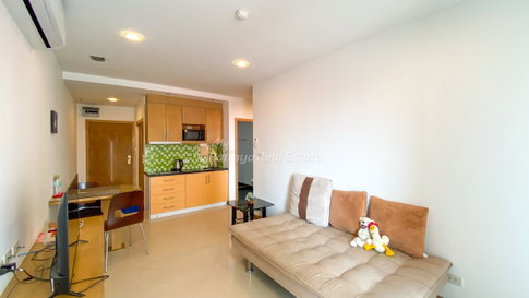 🛏️ 1 ห้องนอน - 🛁 1 ห้องน้ำ - 🏙️ Sea View - 🌏 ชื่อชาวต่างชาติ - 🏢 Jada Beach Residence Pattaya - รหัส: JDB05