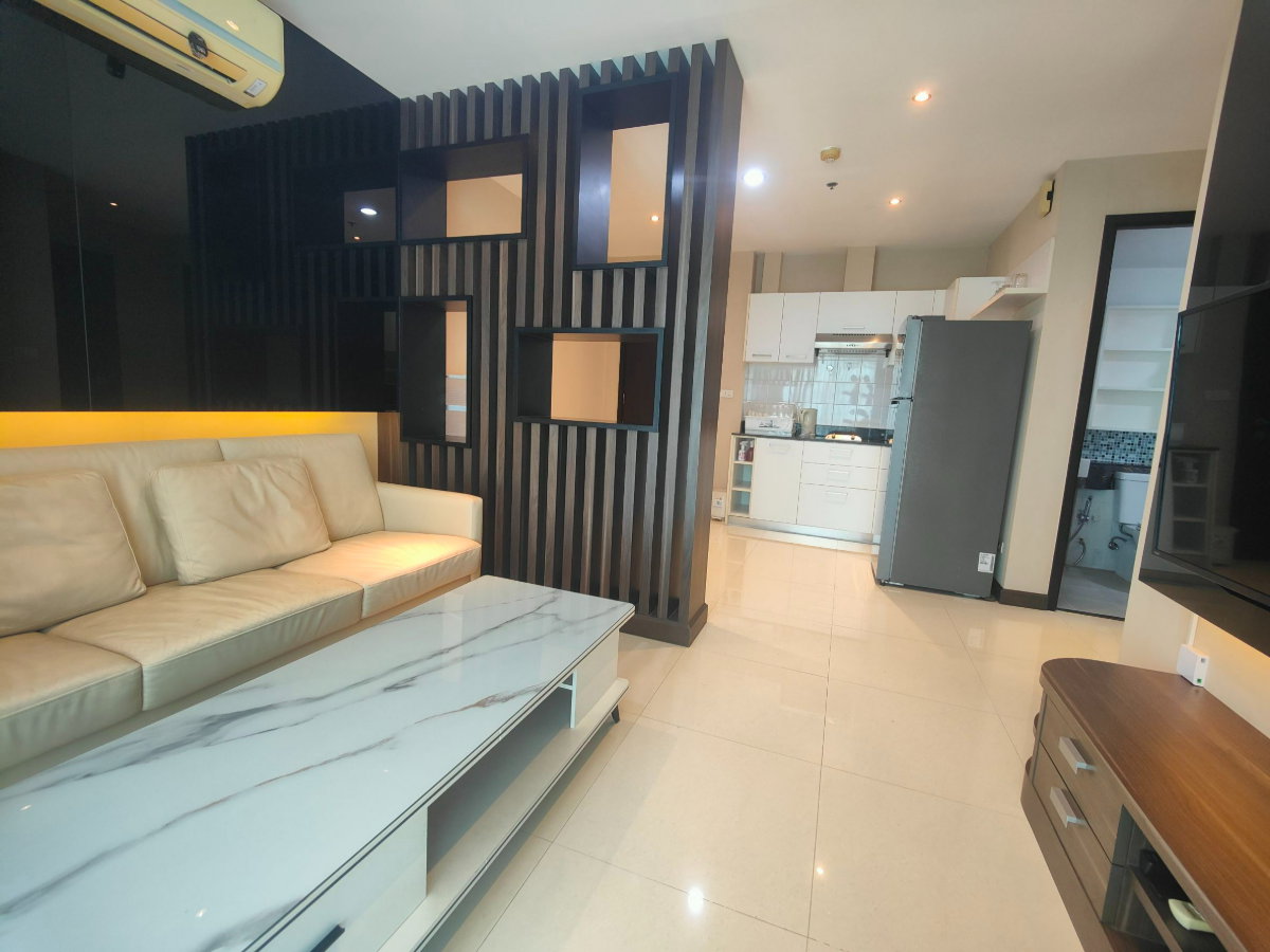 picture For rent : Diamond Rachada 60.03 sq.m. 27th floor, 2bedroom1bathroom ,Close to MRT Huai Khwang - 6/38