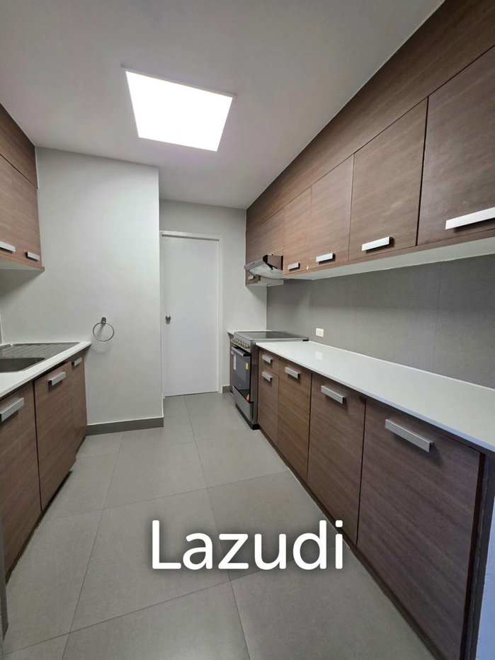 picture 158 sqm 2 Bed Condo Park Pavillion Phaya Thai Bangkok - 8/13