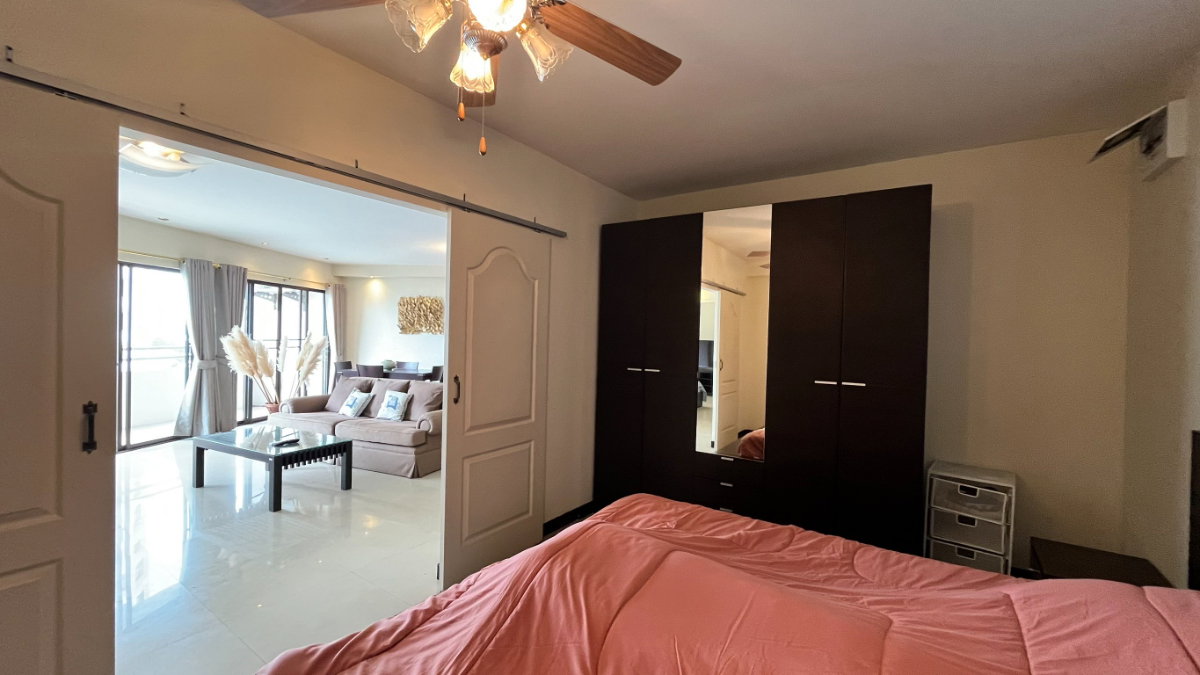picture 🏙️ Riverside Condominium for Rent | 2 Bedrooms | Large Balcony | Stunning Doi Suthep View | Chiang Mai - 4/20