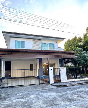 Modern 2-Storey Detached House for Rent in a Secure Residential Project