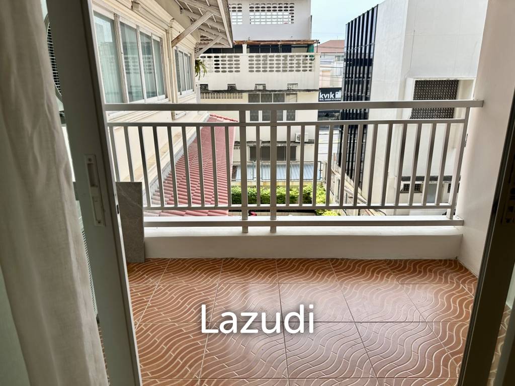 picture Unbeatable Value: Massive 134 sqm Condo in Central Hua Hin - 13/19