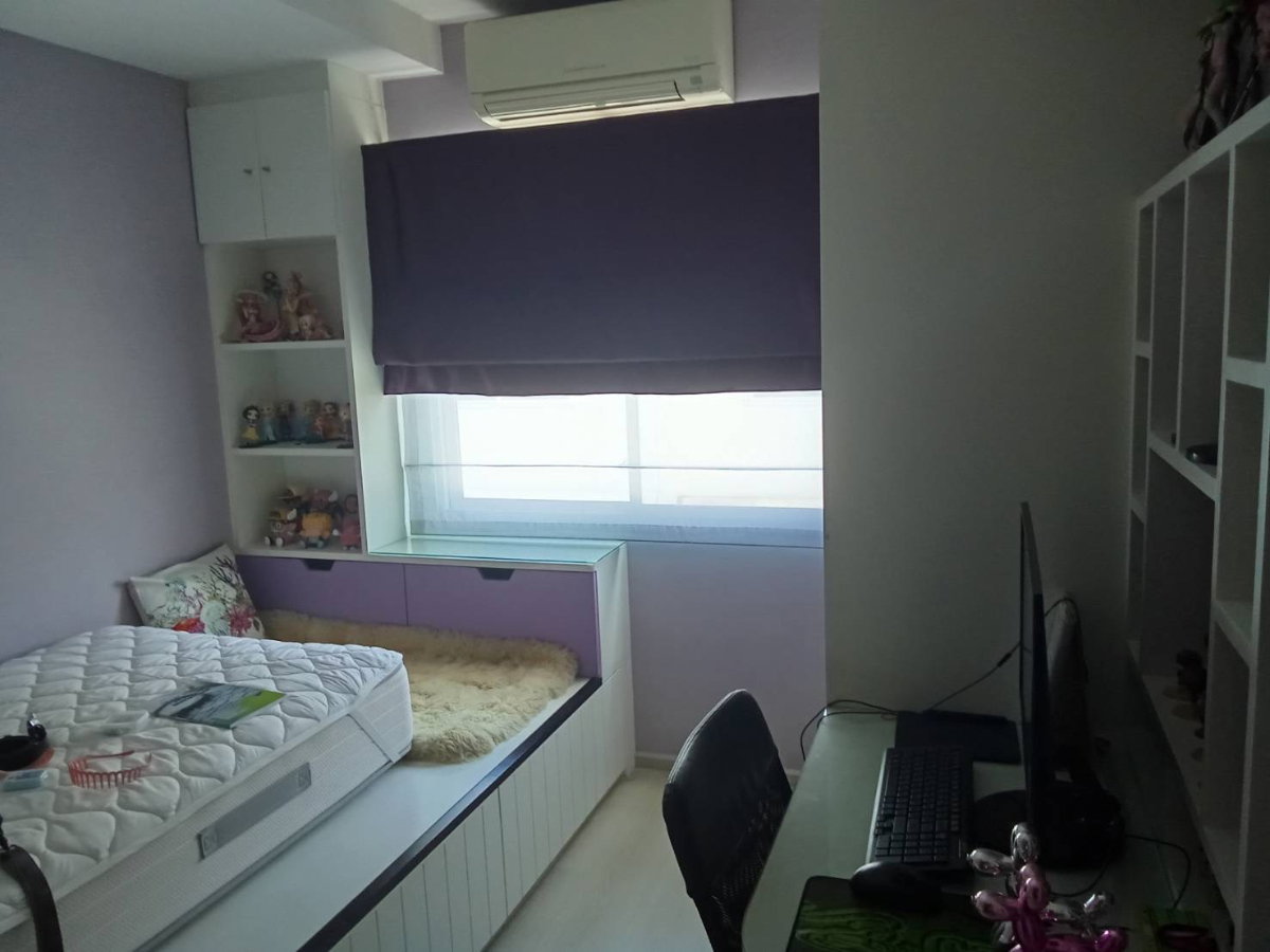 รูป ขายด่วน! บ้านแฝด Villaggio รังสิต-คลองสอง 35.2 ตร.ว. หลังมุมหน้าทะเลสาบ ต่อเติมครบ บิวท์อินทั้งหลัง - รูปที่ 12/16