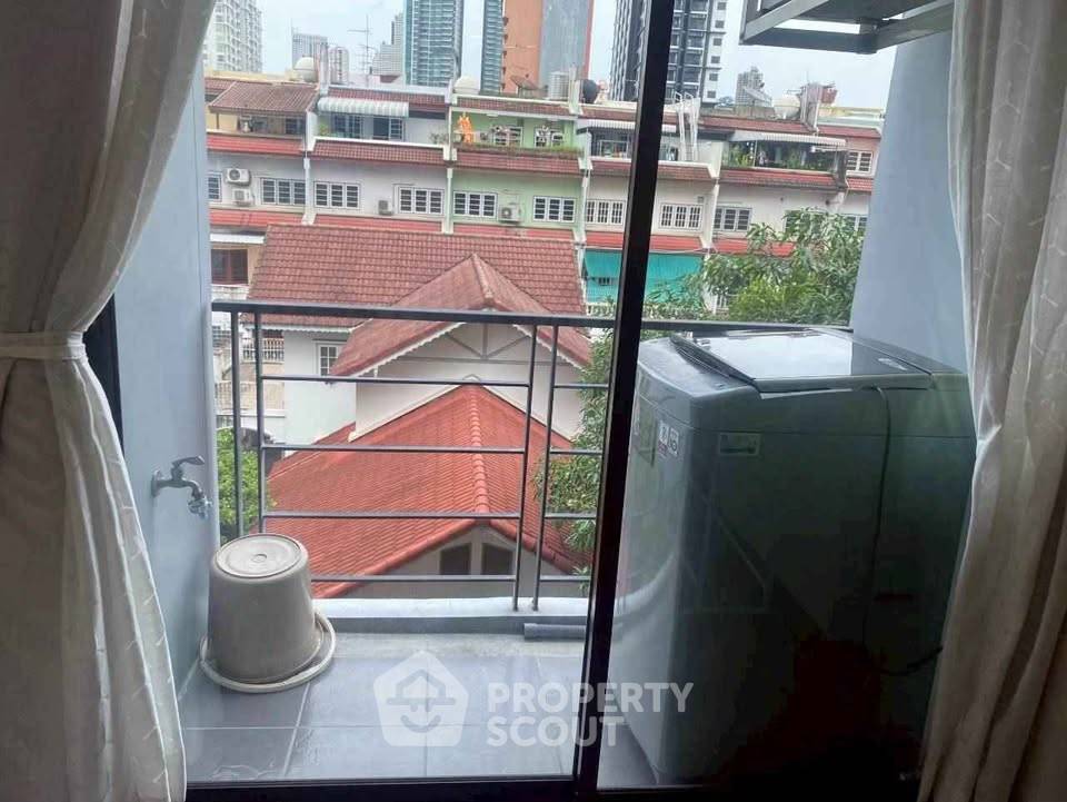 รูป คอนโด 1 ห้องนอน 31 ตร.ม. บางกอก เฟลิซ สาทร-ตากสิน ใกล้ BTS กรุงธนบุรี 200 ม. (ID 3073112) - รูปที่ 4/5
