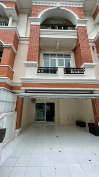 Best price!!! in Sukhonthasawat. This is residence for children living near schools and universities.