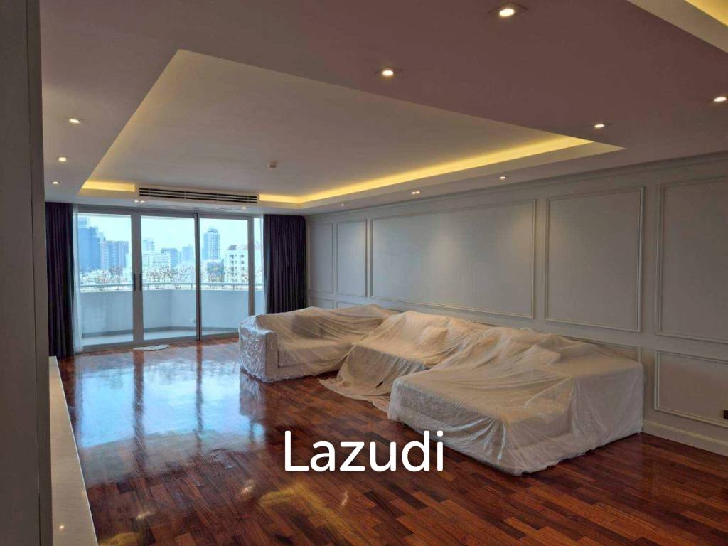 รูป 300 sqm high floor 4 bedroom condo La Cascade Phra Khanong Nuea Bangkok - รูปที่ 2/25