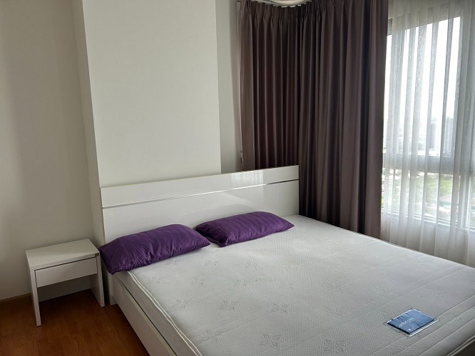 รูป คอนโดขนาด 2 ห้องนอน ห้องใหญ่ วิวสวยโปร่งๆ ทำเลติดสถานีรถไฟฟ้า ราคาไม่แพง - รูปที่ 2/11