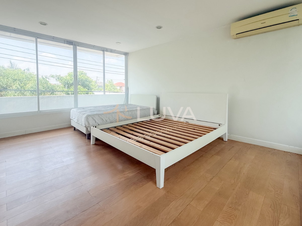 รูป 🔥ขายถูกสุดในโครงการ!! 🌳คอร์ทยาร์ด วิลล่า พระราม 9-วงแหวน - รูปที่ 9/15