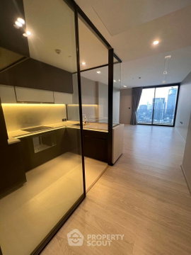 2-BR Condo At The Room Sukhumvit 38, 25th Floor Near BTS Ekkamai (ID 3070922)