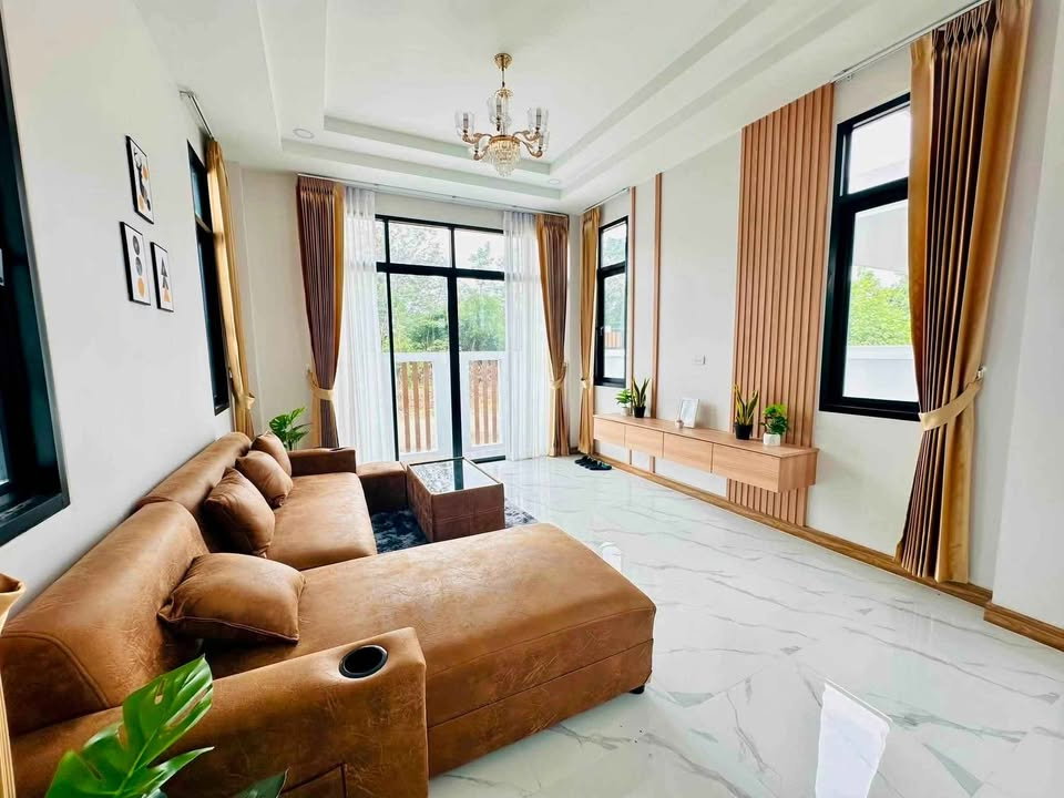 รูป บ้านเดี่ยว 2 ชั้น MODERN STYLE / ต.แม่เหียะ อ.เมืองเชียงใหม่ จ.เชียงใหม่ T.063-664-9056 - รูปที่ 5/31