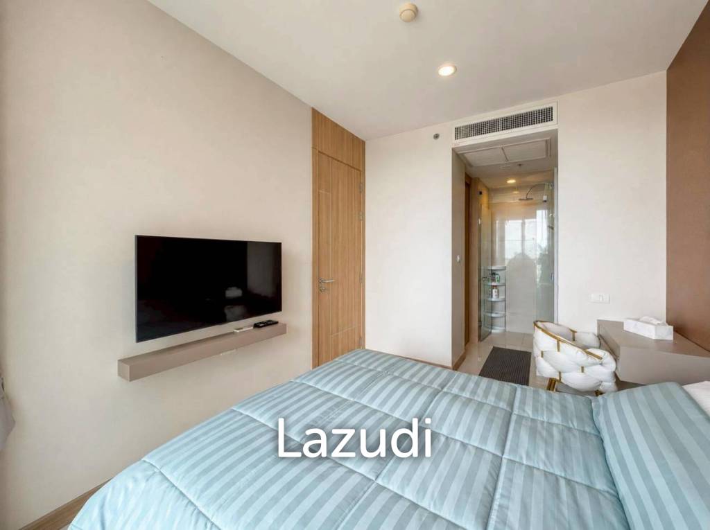 picture Luxury 1-Bed Beachfront Condo at The Riviera Wongamat - 4/9