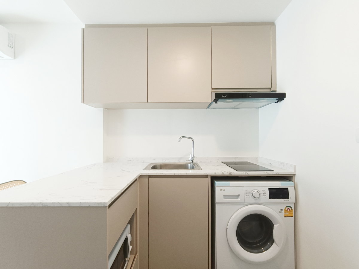 picture Maxxi Prime NEW decoration room ! LOW Price ! ready to move in - 5/9