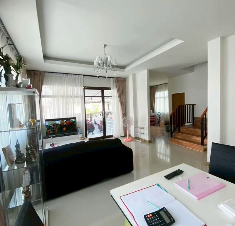 รูป บ้านเดี่ยวหลังสวย โกลเด้นโฮม 3 แหลมฉบัง บรรยากาศเงียบสงบ - รูปที่ 3/11
