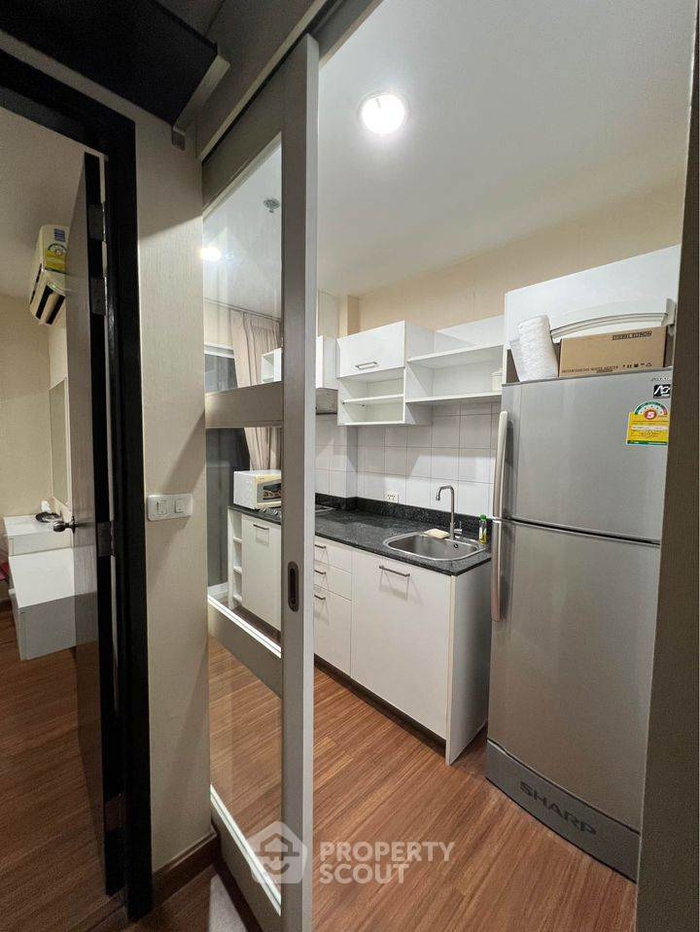 รูป คอนโด 1 ห้องนอน ให้เช่า เพชร รัชดา ใกล้ MRT ห้วยขวาง 400 ม. (ID 728199) - รูปที่ 4/14