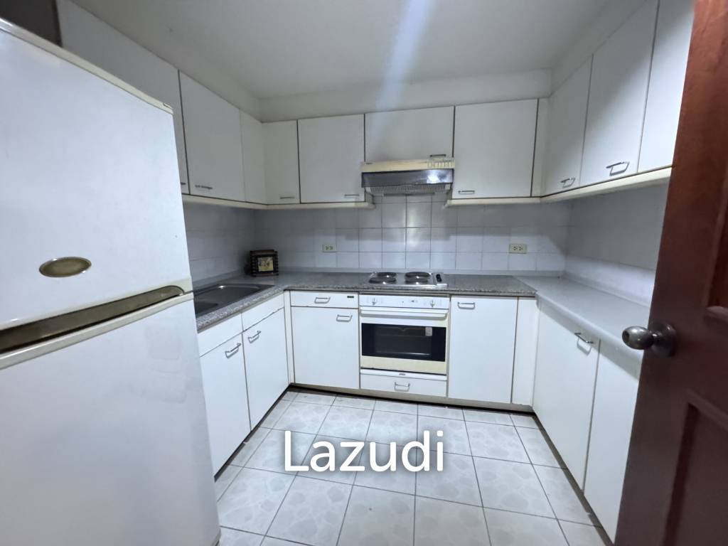 picture 165 sqm 3-Bed Condo on 3rd Floor at Liang Garden Chong Nonsi - 9/10
