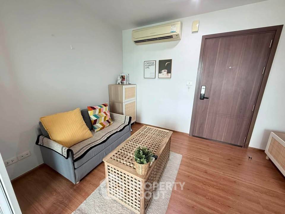 picture 1-BR Condo At The Base Sukhumvit 77, High-Floor 18th, Near BTS On Nut (ID 3069883) - 9/9