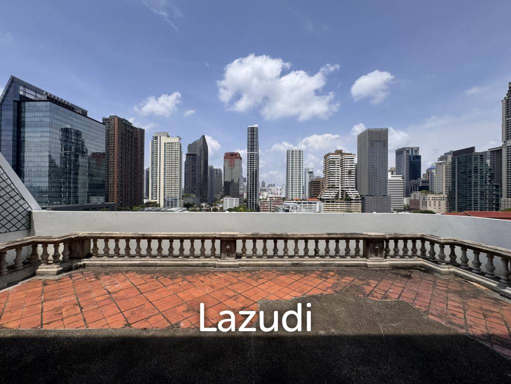 รูป 205 sqm 3-Bed Condo with Huge Terrace in Khlong Toei Nuea, Bangkok - รูปที่ 32/36