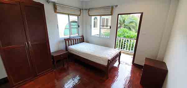 picture Spacious 2-Storey Detached House for Rent with Maid's Room - 25/28