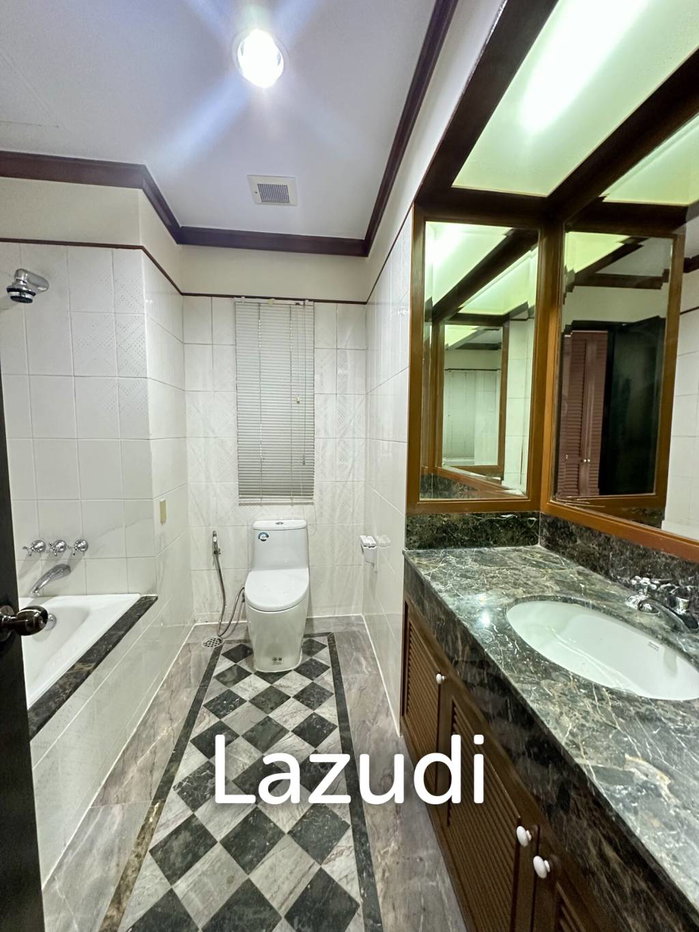 picture 3 bedroom 2 bathroom river view apartment 137 sqm. at Baan Chaopraya for rent - 12/23