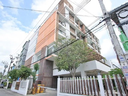 A046621 The Private @ Sutthisan