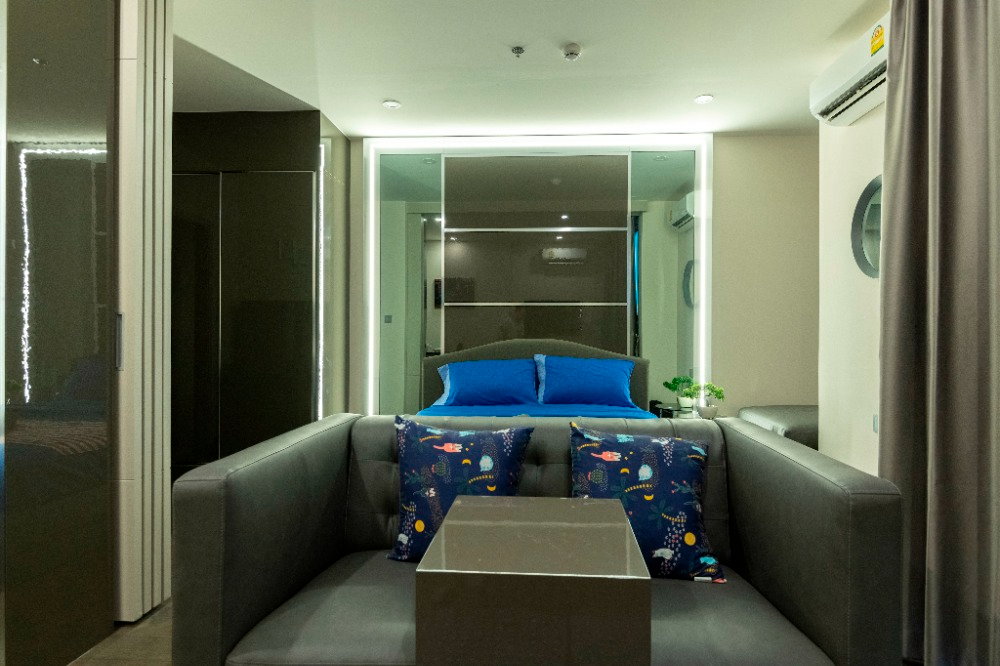 picture Ideo Q Siam Ratchathewi【𝐒𝐄𝐋𝐋】🔥Perfectly proportioned room, every corner is functional!🔥 Contact Line ID: @hacondo - 3/10