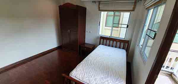 picture Spacious 2-Storey Detached House for Rent with Maid's Room - 26/28