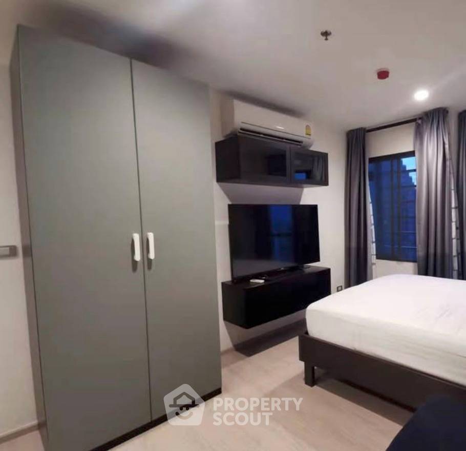 picture High-Floor 1-BR 28 Sqm Rhythm Asoke II Near MRT Phra Ram 9 400m (ID 3073040) - 1/5