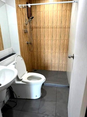 Condos for sale : A010321 HI Ladprao 130