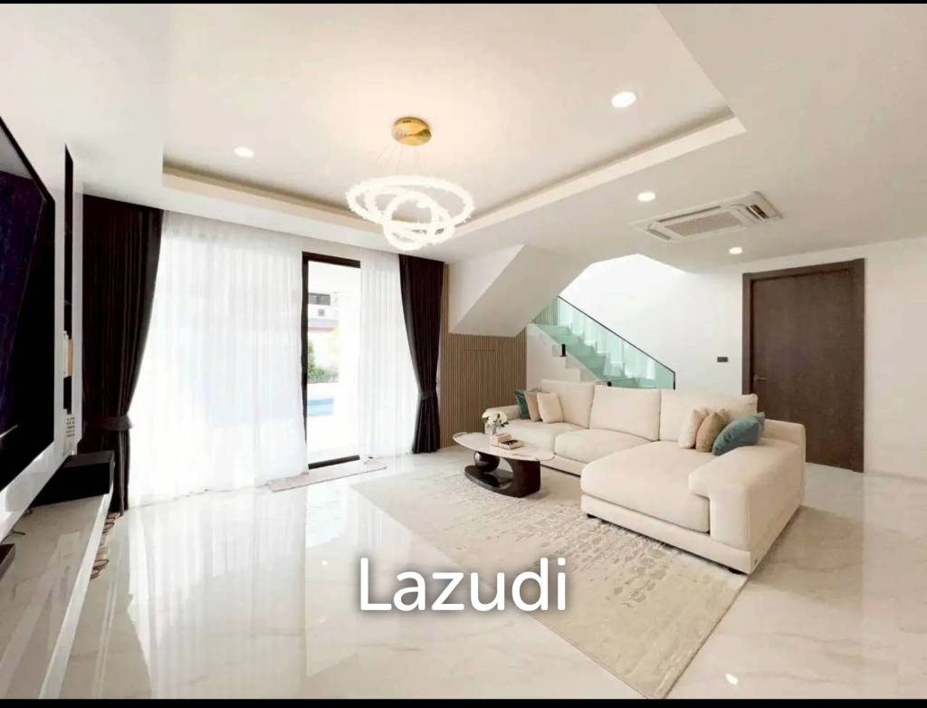 picture Newly Renovated 2-Storey Pool Villa for Sale at Eakmongkol - 2/27