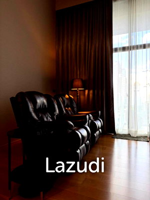 Condos for sale : 100 sqm modern 2 bedroom condo on 9th floor in Khlong Toei Nuea Bangkok