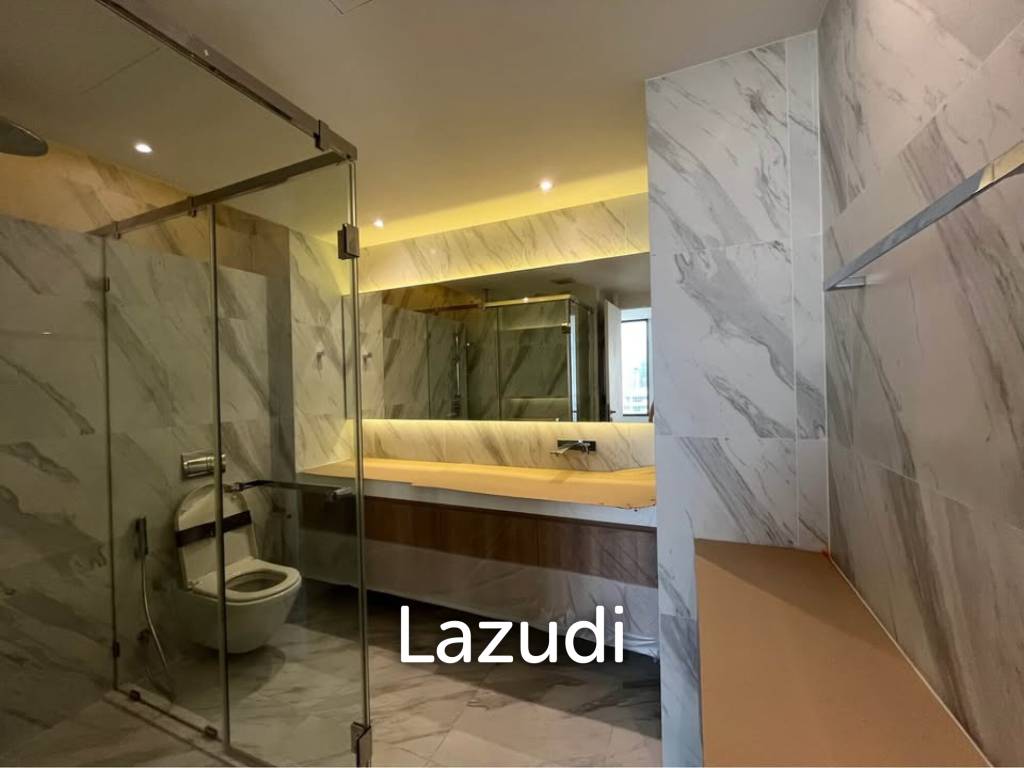 รูป 43.5 sqm high floor condo at MUNIQ Sukhumvit 23 in Wattana Bangkok - รูปที่ 10/11