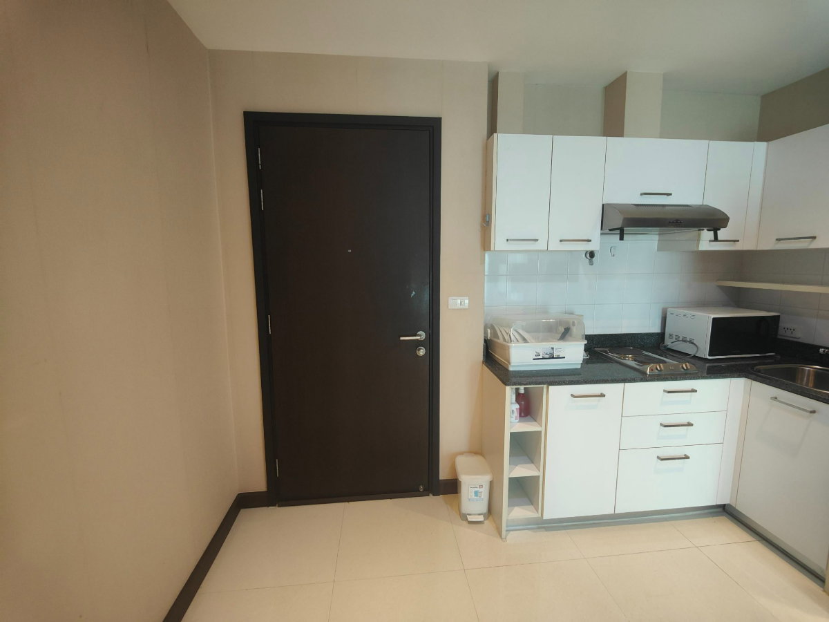 picture For rent : Diamond Rachada 60.03 sq.m. 27th floor, 2bedroom1bathroom ,Close to MRT Huai Khwang - 11/38