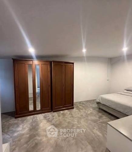 รูป คอนโดให้เช่า 2 ห้องนอน 90 ตร.ม. อีสท์วูด พาร์ค คอนโดมิเนียม แขวงสวนหลวง (ID 3054493) - รูปที่ 2/11