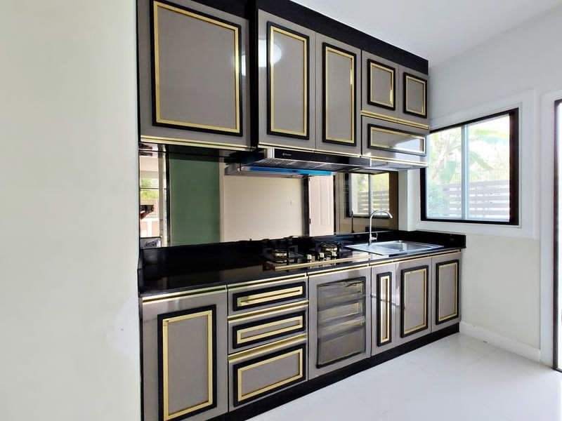 picture 2-Storey House for Sale in Prime Residential Projec - 5/14