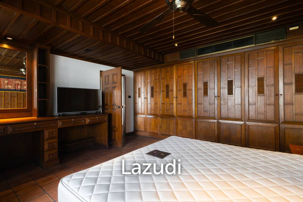 picture Huge 128sqm Classic Thai Vibe at Diamond Tower - 16/29