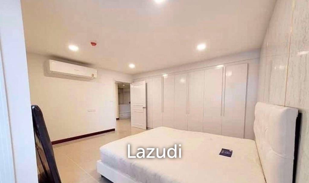 รูป 220 sqm condo on 12th floor in Khlong Toei Bangkok - รูปที่ 5/8